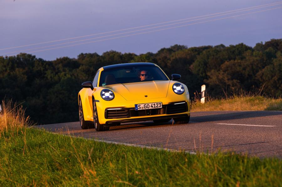  Porsche 911 Carrera (992) 2019 года  (WW) (фото 104 из 148)